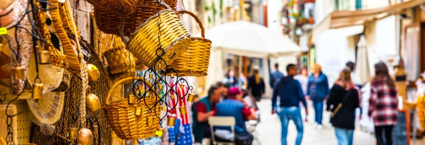 Bari Shopping Tour