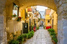 Bari Walking Tour