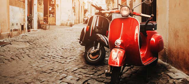 Tour di Bologna in vespa