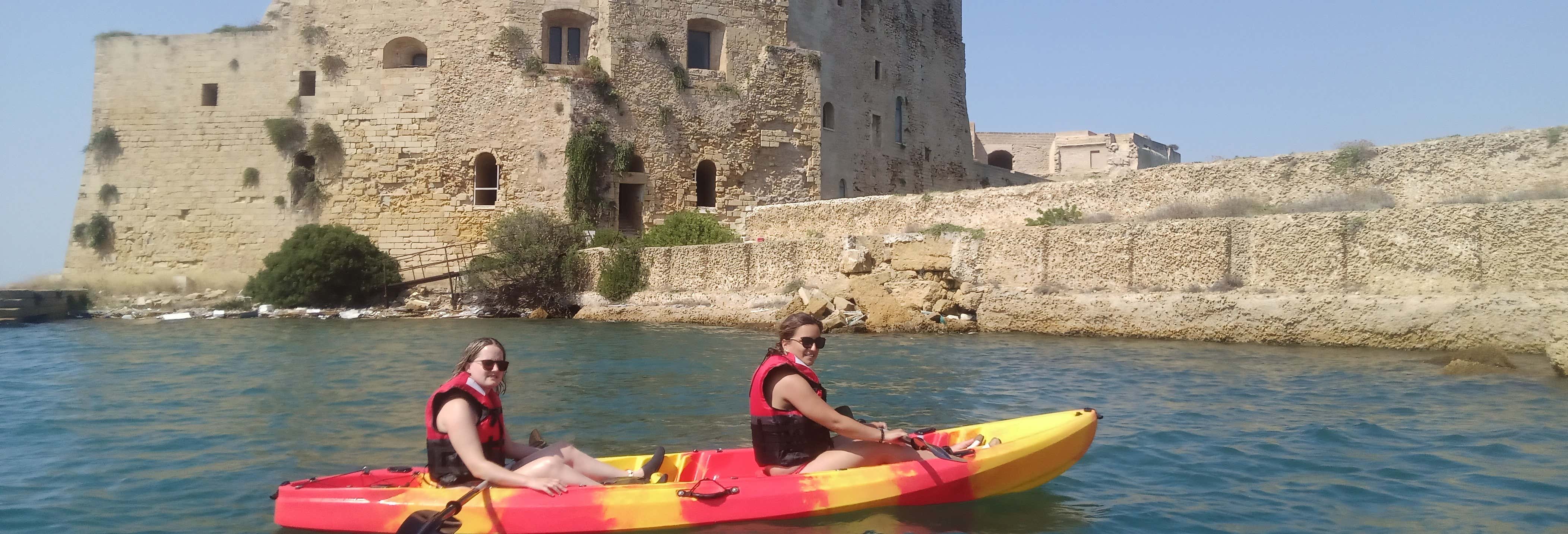 Tour in kayak a Brindisi al tramonto