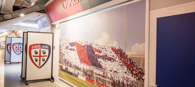 Tour dello stadio Unipol Domus