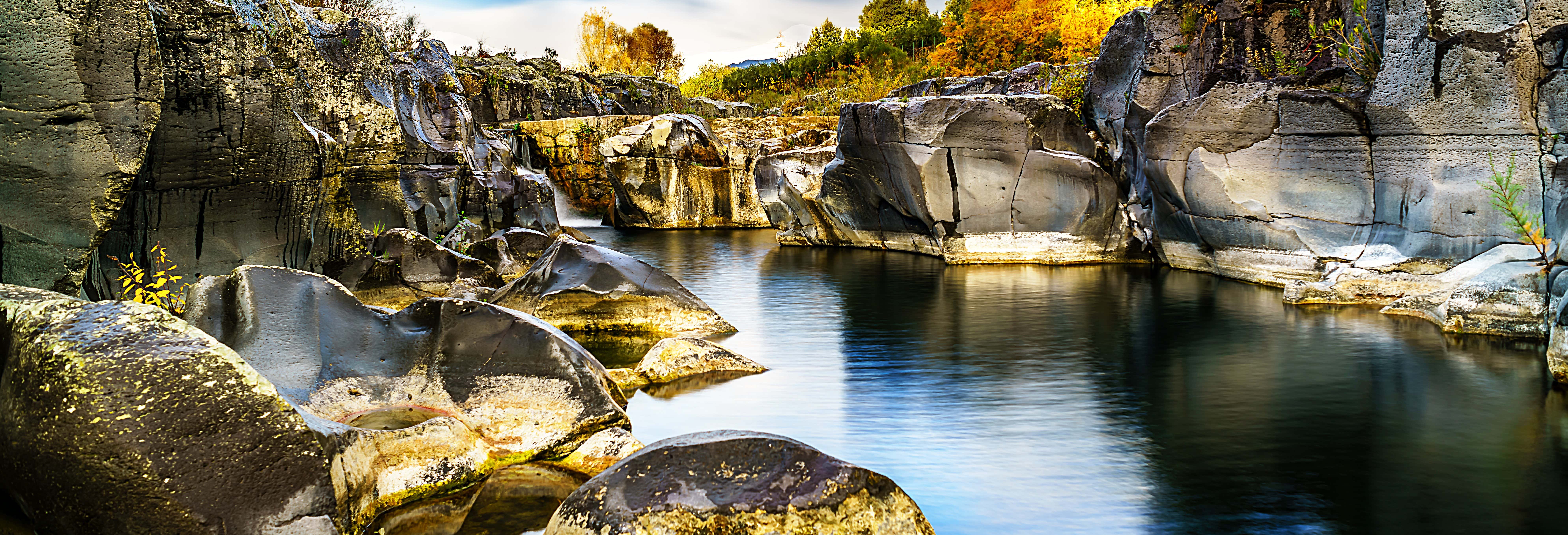 Mount Etna & Alcantara Gorge 4x4 Tour