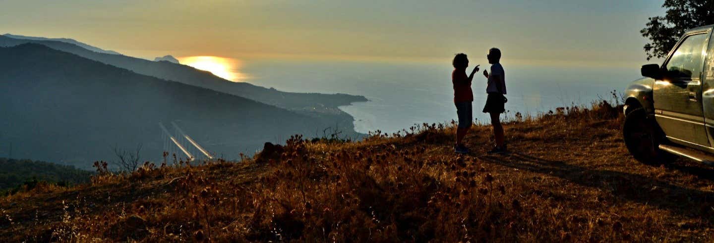 Tour di Cefalù in jeep al tramonto + barbecue