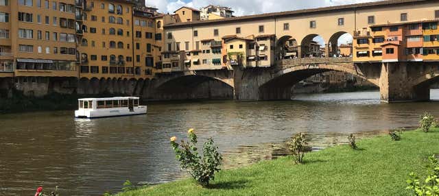 Giro in barca elettrica + Pranzo toscano