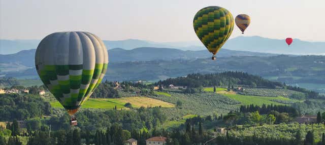 Giro in mongolfiera sulla Toscana