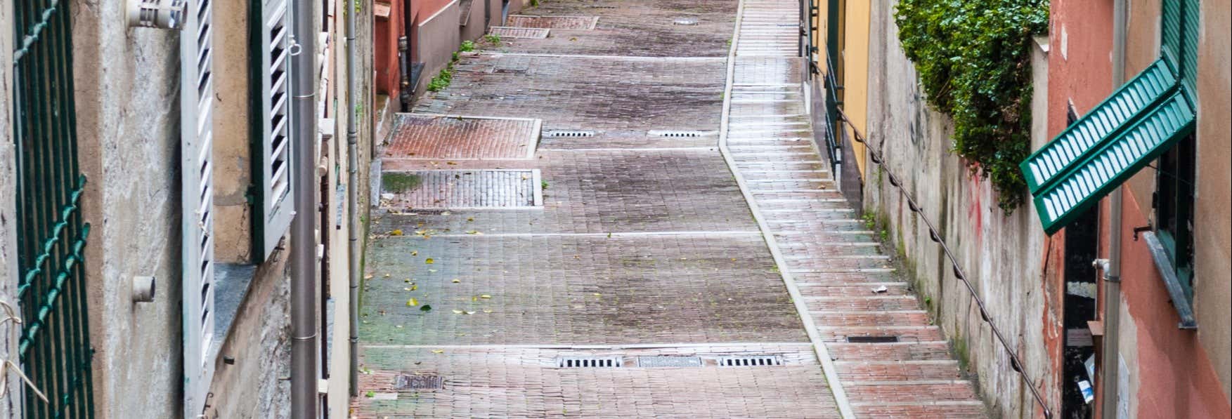 Genoa Alleyways Tour