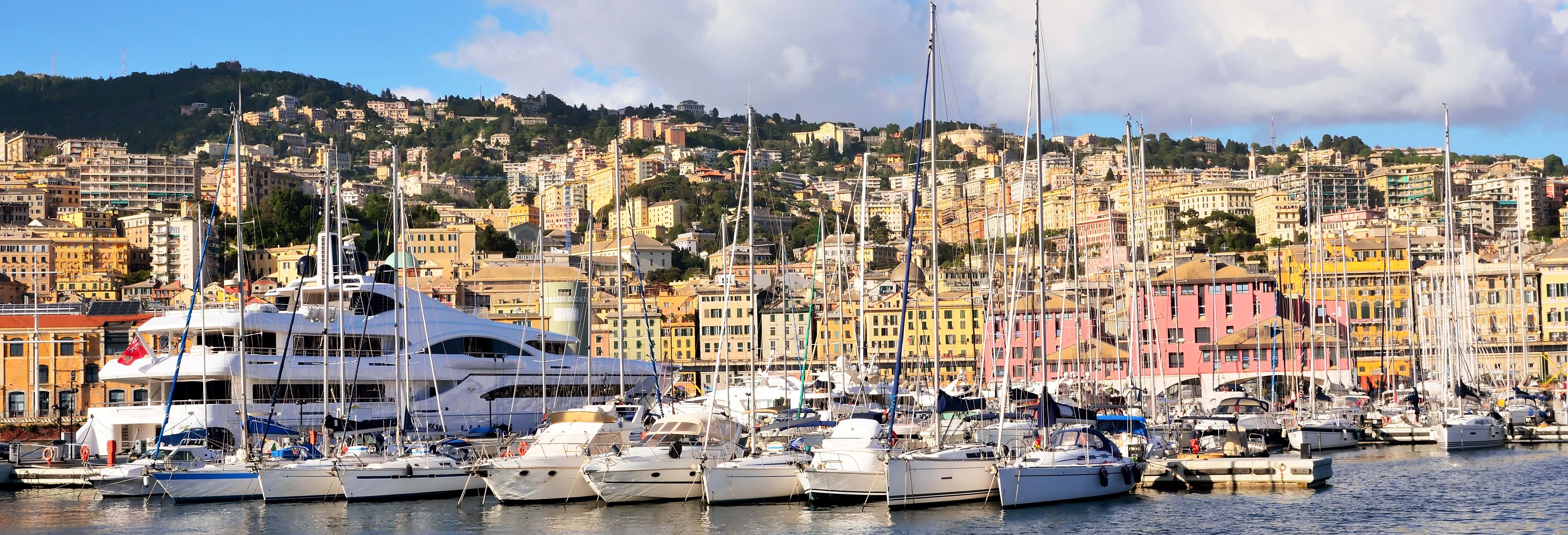 Tour della Genova medievale