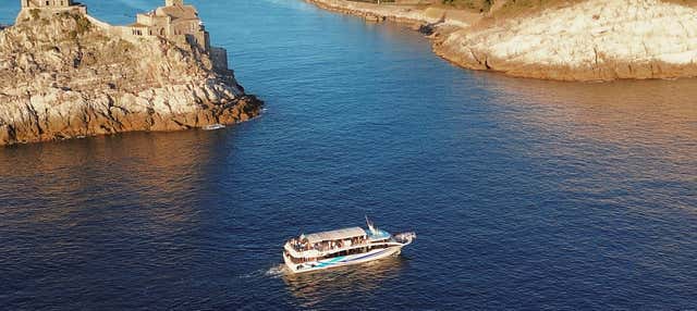 Giro in barca al tramonto con aperitivo