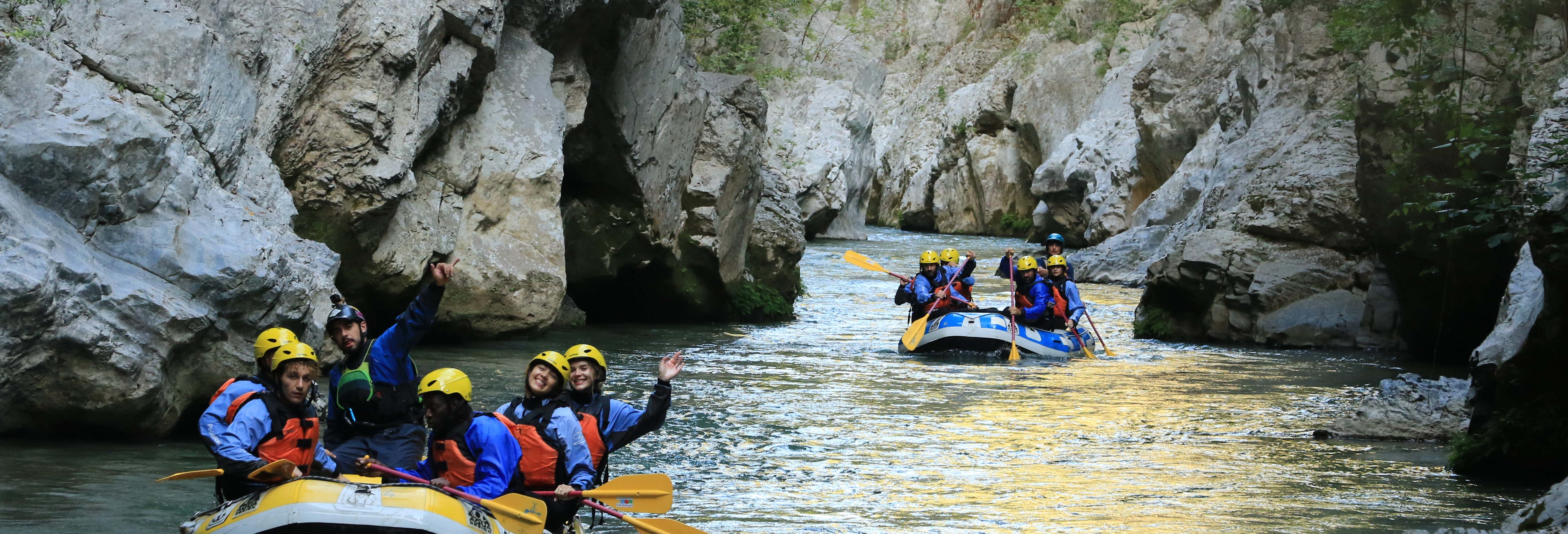 Rafting nelle gole del Lao