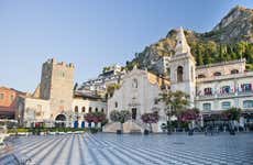 Excursão a Taormina e visita a uma adega em Etna