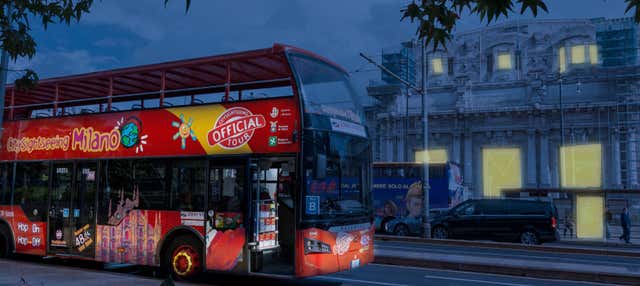 Tour panoramico serale di Milano