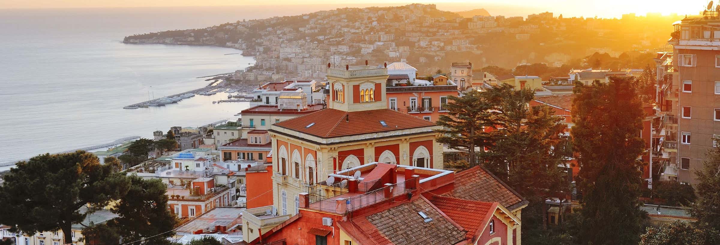 Giro in barca lungo la costa di Posillipo