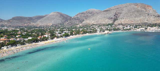 Giro in barca alla Grotta della Regina