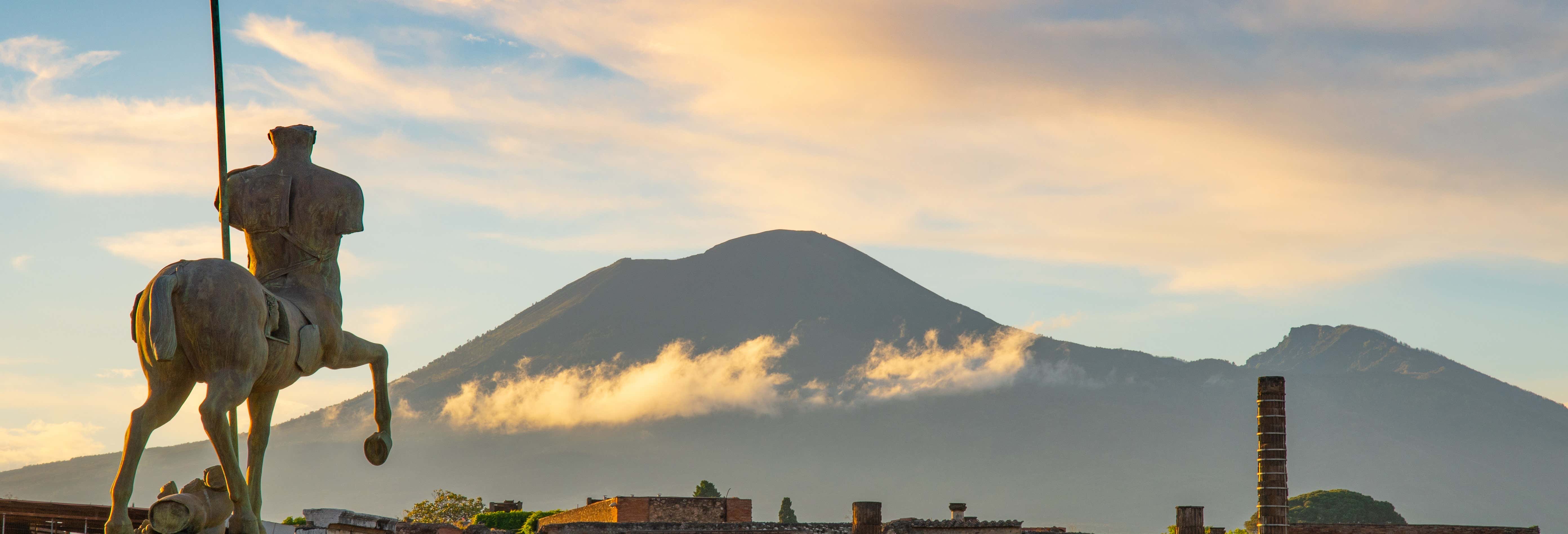 Volo privato in elicottero su Pompei e sul Vesuvio