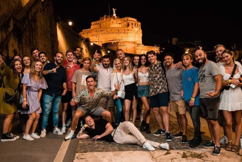 Pub Crawl ¡Tour de fiesta por Roma!