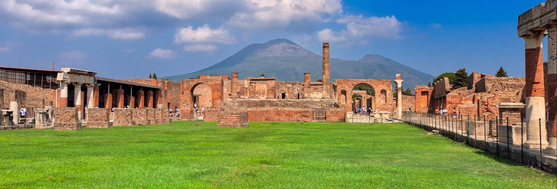 Escursione libera a Pompei e al Vesuvio
