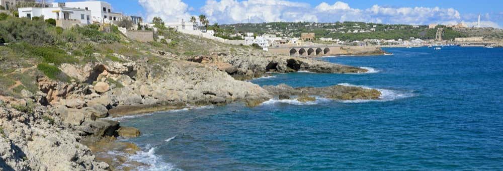 Giro in barca nelle grotte di Santa Maria di Leuca al tramonto