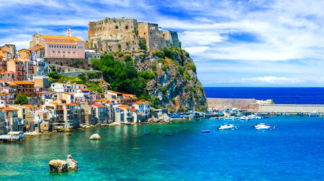 Activities, Guided Tours and Day Trips in Scilla - Civitatis.com