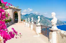Day Trip to Amalfi & Positano by Boat & Visit to Ravello