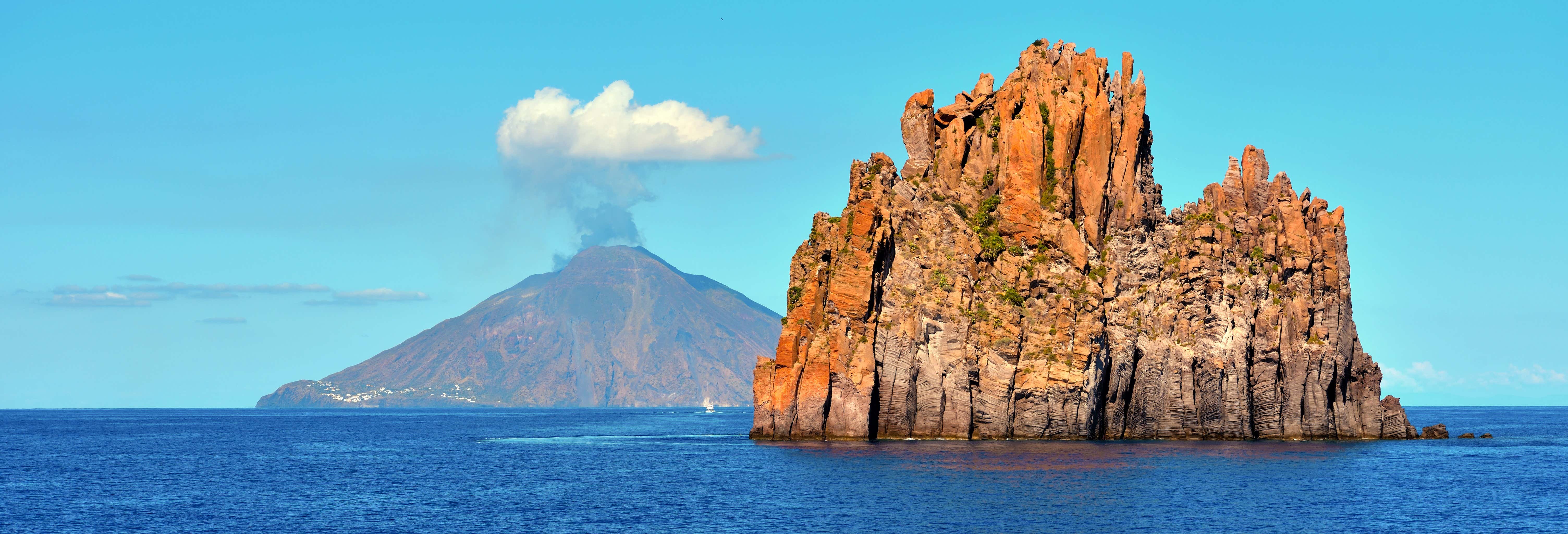 Day Trip to Stromboli & Panarea