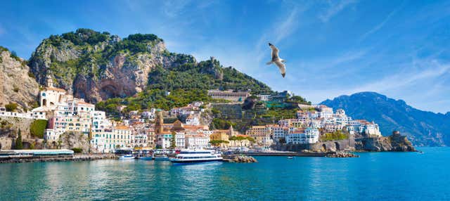 Tour in barca a vela lungo la Costiera Sorrentina
