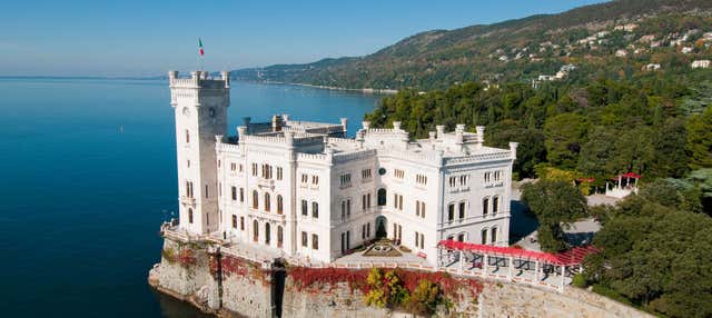 Tour di Trieste + Castello di Miramare