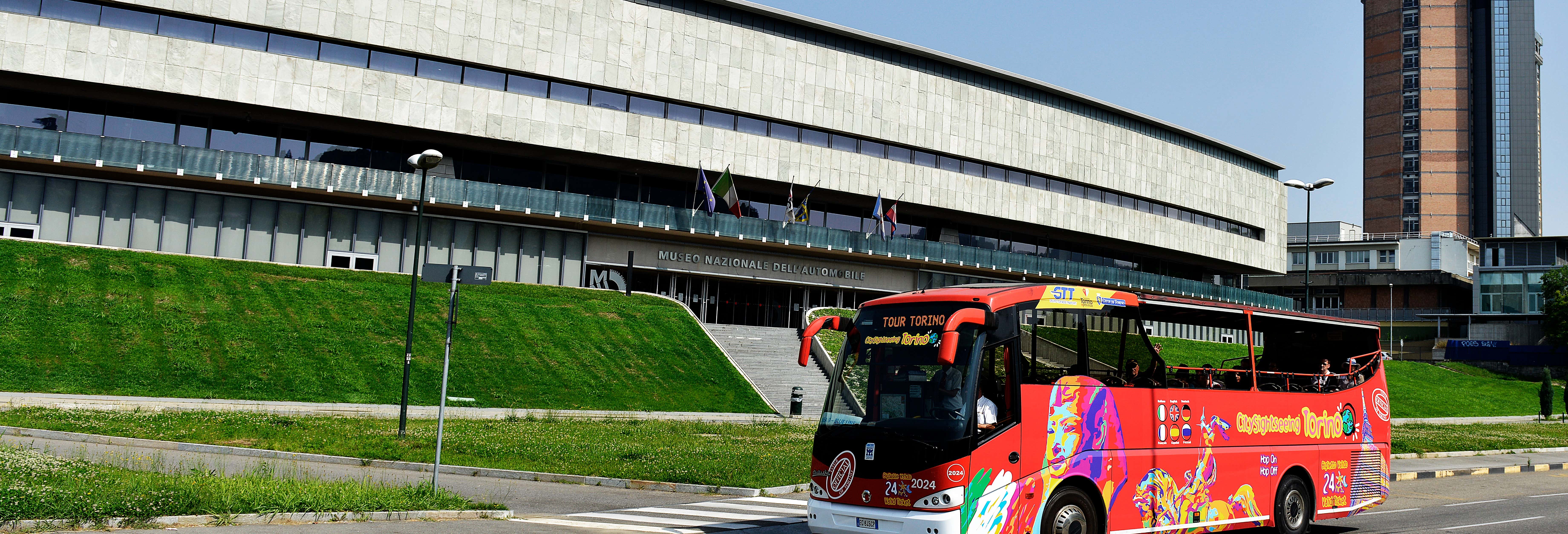 Museo Nazionale dell'Automobile + Autobus turistico di Torino