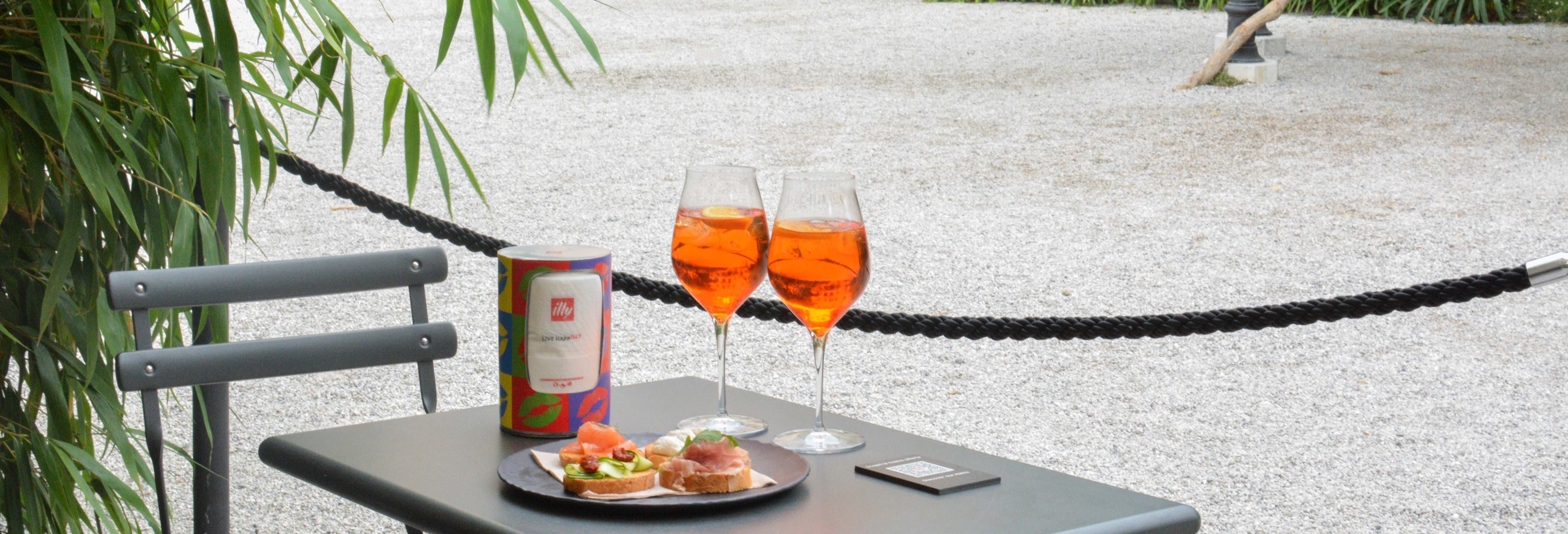 Aperitif in the Venetian Royal Gardens