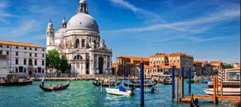 Barca dalla stazione di Santa Lucia a Piazza San Marco