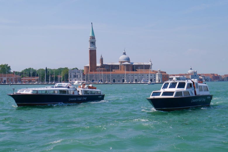 Noleggio di barca con skipper a Venezia