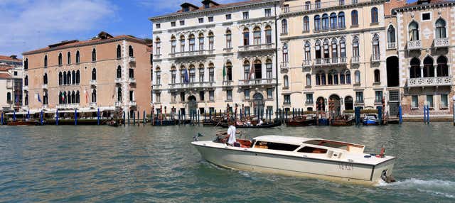 Trasporto privato in barca tra l'aeroporto e Venezia
