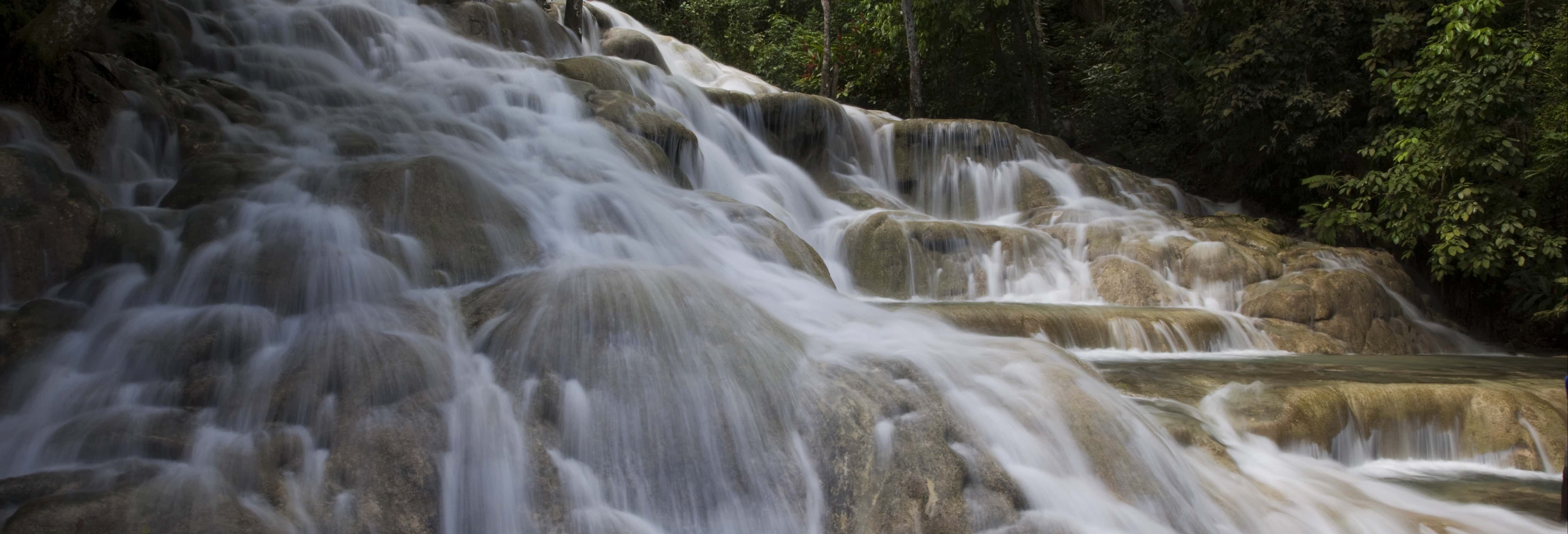 Escursione alle cascate del fiume Dunn