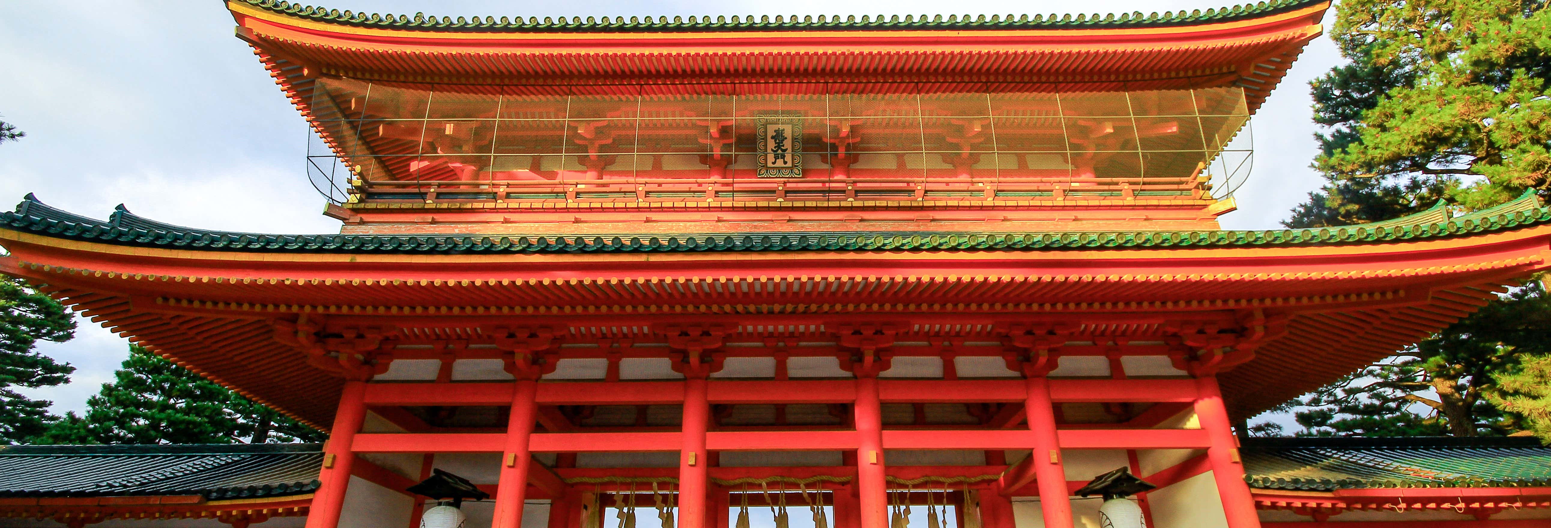 Kyoto Imperial Palace + Nijo Castle Guided Tour