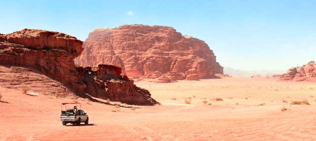 Tour privato di Aqaba + Jeep a Wadi Rum
