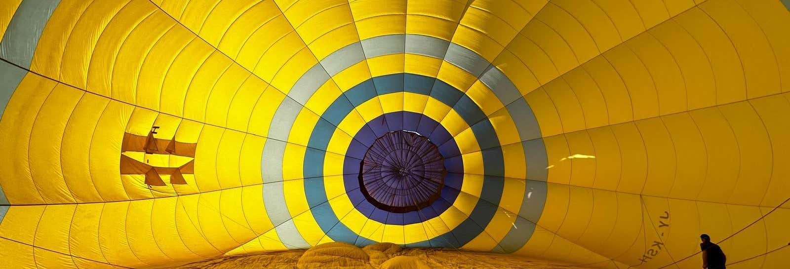 Giro in mongolfiera a Wadi Rum