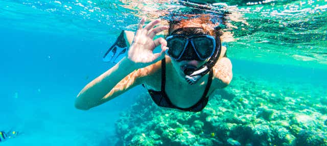 Snorkeling a Villimale