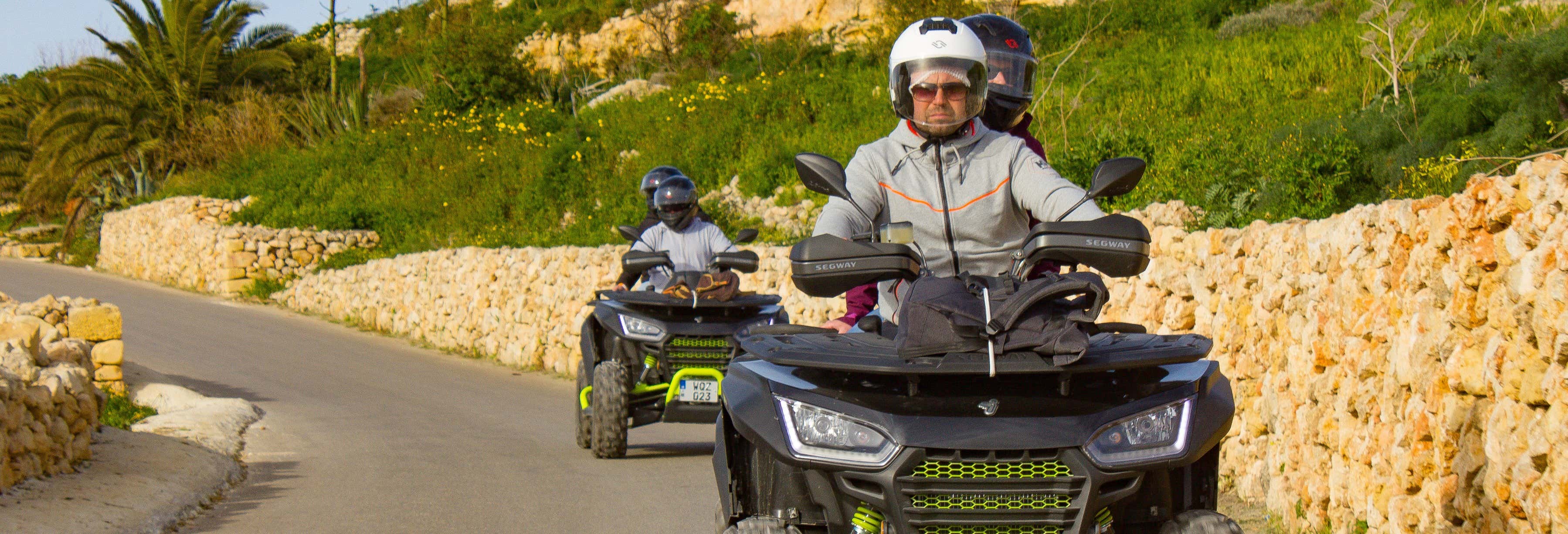 Tour en quad por Gozo + Paseo en barco por Comino