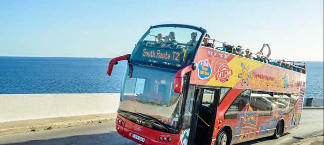 Autobus turistico di Malta