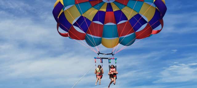 Parasailing in Malta