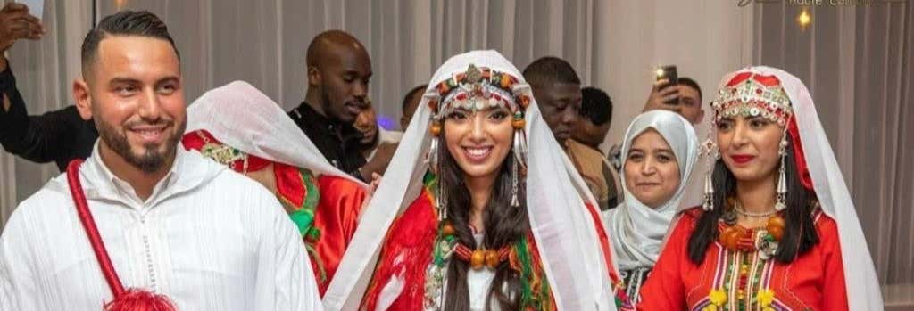 Cena con spettacolo nel deserto di Agafay + + Shooting fotografico in abiti tradizionali