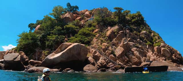 Tour in kayak e trekking sull'isolotto di El Morro
