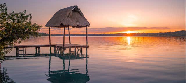 Tour della laguna Bacalar in kayak al tramonto