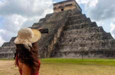 Excursão a Chichén Itzá e ao cenote Saamal + Visita a uma galeria de arte