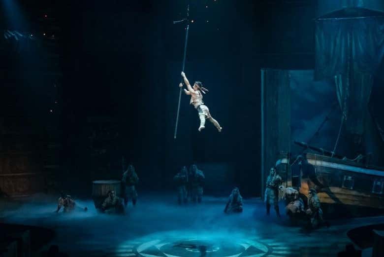 Entradas para Cirque du Soleil JOYÀ + Transporte