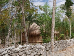 Excursión a Cobá y una aldea maya
