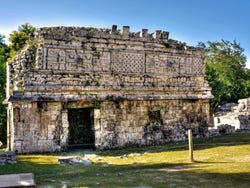 Excursión a Chichén Itzá y cenote Chichi Kan