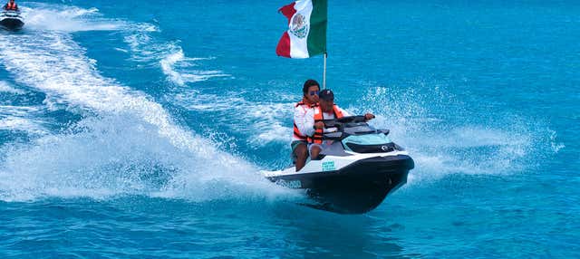 Snorkel y tour en moto de agua por Cancún