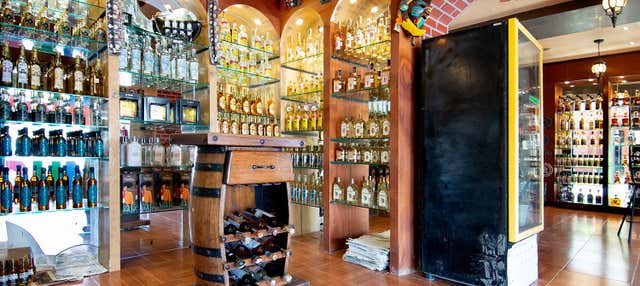 Tour de compras con degustación de tequila y tacos