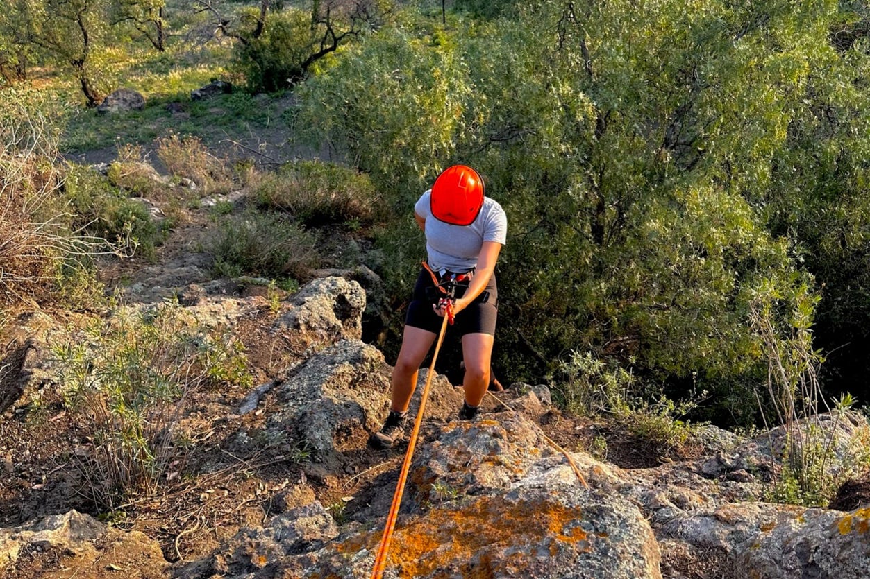 Rápel en el Cerro de la Estrella al atardecer + Museo del Fuego Nuevo