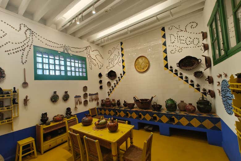 Tour por los museos de Frida Kahlo: la Casa Azul, la Casa Roja y la Casa Estudio